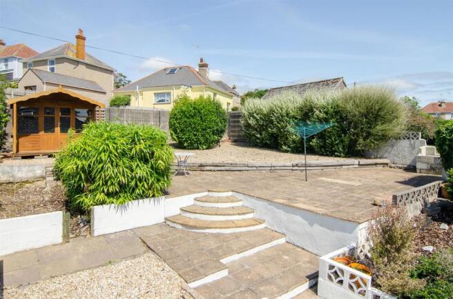 TERRACED REAR GARDEN