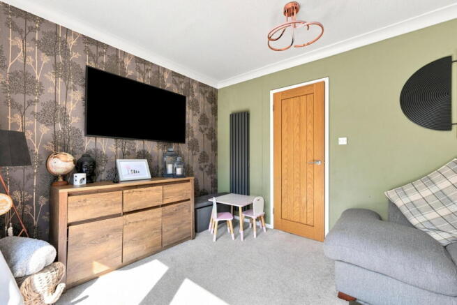 2 bed Semi-Detached for sale Image 10