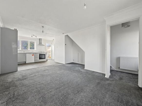 Pelham Rise, Peacehaven, BN10 8BD photo 2