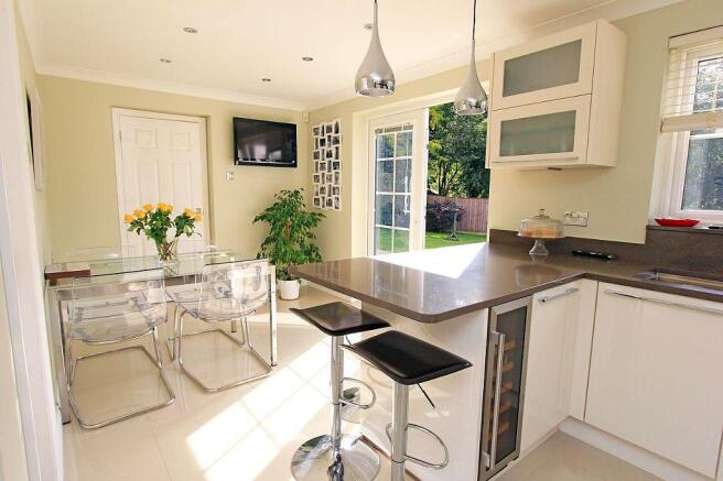 Kitchen/Breakfast Room