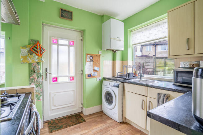 3 bed Semi-Detached for sale Image 7