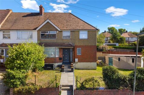 Tartar Road, Cobham, Surrey, KT11