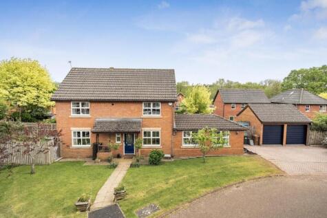 Caumont Close, Uffculme, Cullompton
