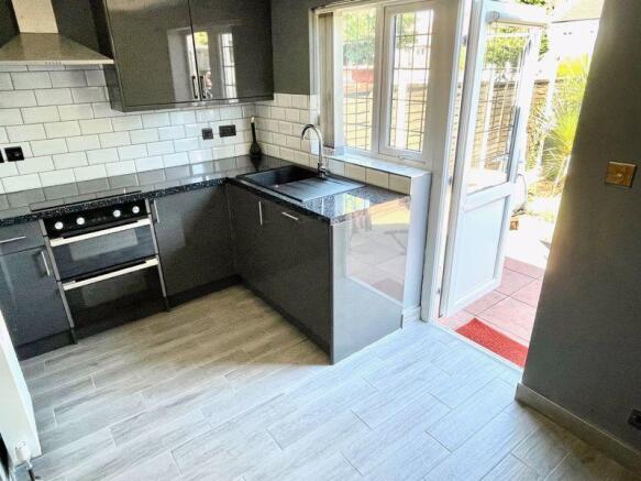 Kitchen (1)