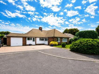 Shepherd Close, Highcliffe, Christchurch, Dorset, BH23