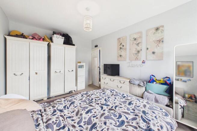 3 bed Semi-Detached for sale Image 10