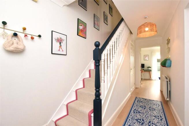 4 bed Terraced for sale Image 11
