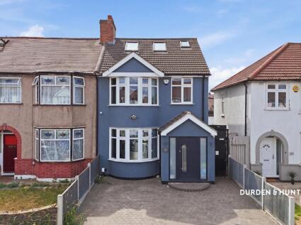 Hickman Road, Romford, RM6