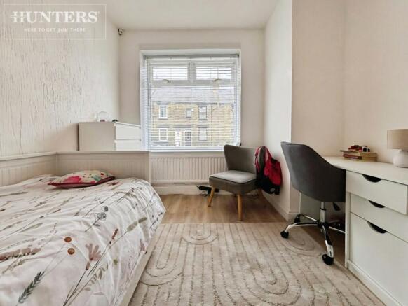 3 bed Terraced for sale Image 10