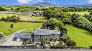 Ty'n Y Coed, High Street, Dyffryn Ardudwy LL44 2DA