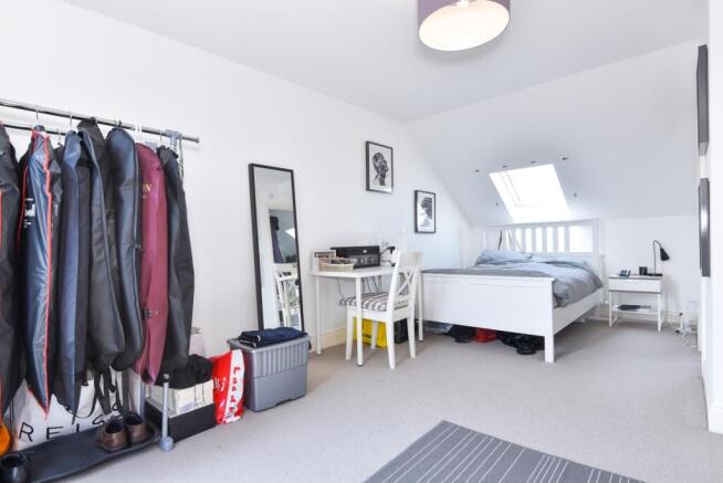 bedroom2