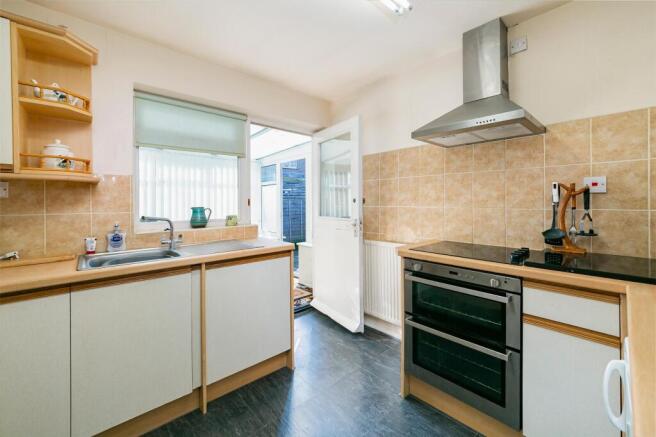 3 bed Detached Bungalow for sale Image 7