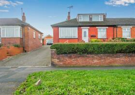 67, Ring Road Farnley, Farnley, Leeds LS12 5AX