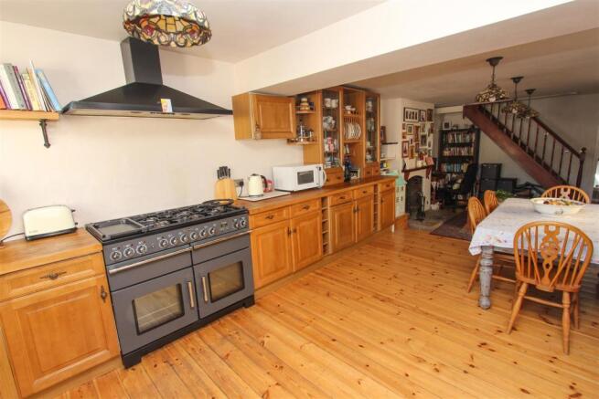 Kitchen.jpg