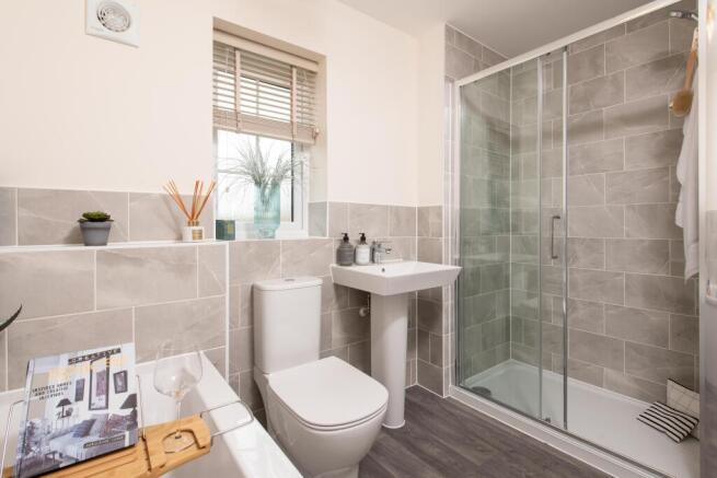 4 bed Detached for sale Image 10