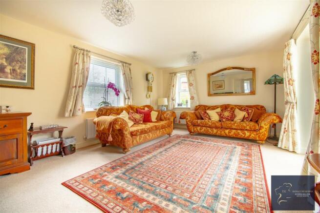 Lounge.