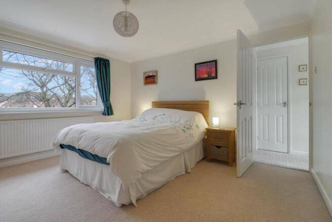 Bedroom 2 (Double)