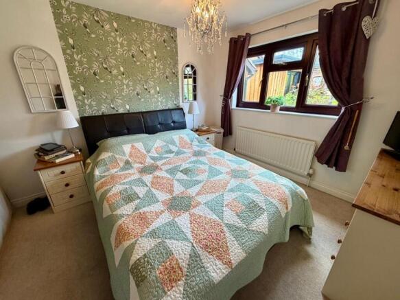 3 bed Detached Bungalow for sale Image 8