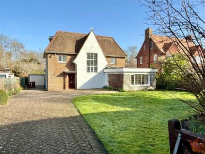 Kings Drive, Eastbourne, East Sussex, BN21