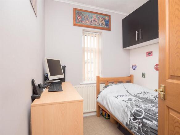 BEDROOM 3