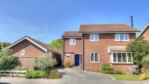 122, Moggs Mead, Petersfield GU31 4PY