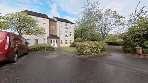 Flat 4, 1, Fauldburn, Bughtlin, Edinburgh EH12 8YQ