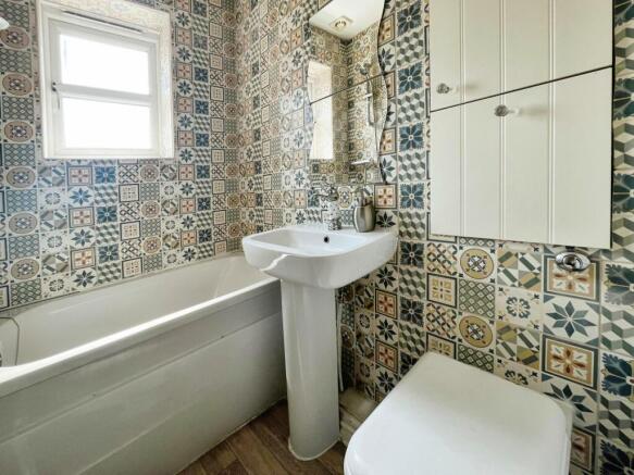 Main Bathroom