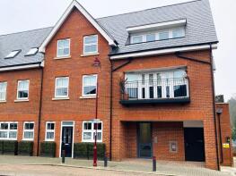 Flat 1, 201, Watling Street, Radlett WD7 7AQ