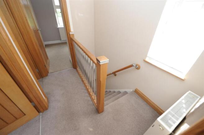 3 bed Semi-Detached for sale Image 10