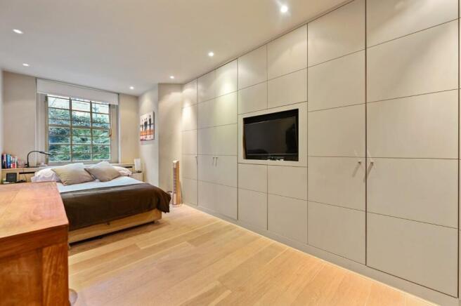TEC - 20 Addison House - BedroomA3 (1).jpg