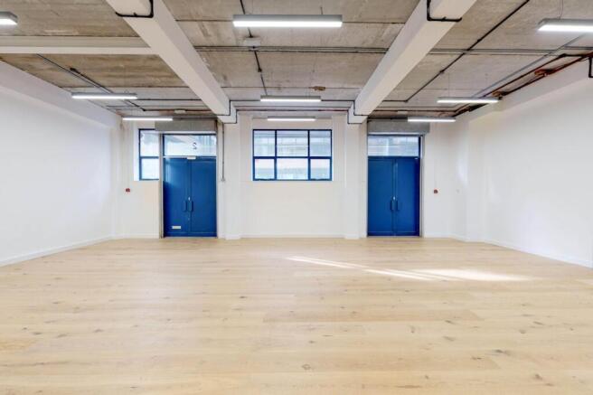 2LongStreetadditionalphotoswithshutterup10172019