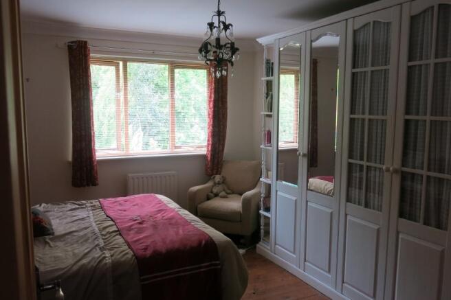 Photo 4