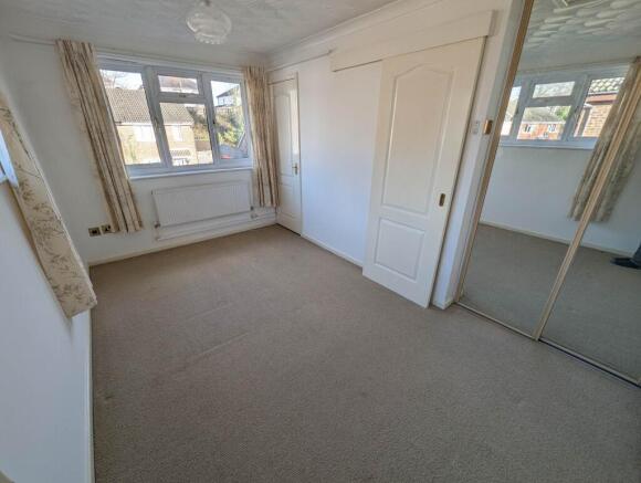 325161580_1330150501