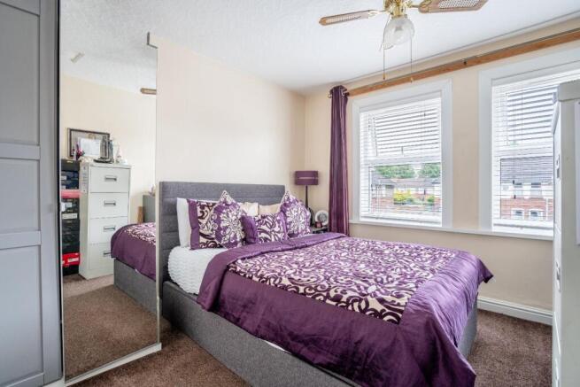 4 bed Terraced for sale Image 6