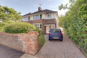 133, Broomfield Avenue, Offington, Worthing BN14 7SF