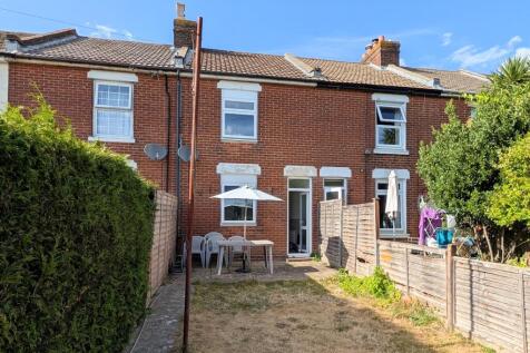 Trinity Gardens, Fareham. Guide Price £240,000-£250,000.