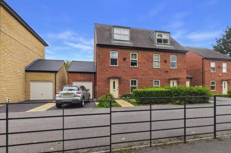 Aster Grove, Seacroft, Leeds, West Yorkshire, LS14