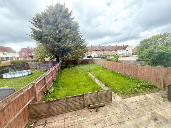 2 bed Semi-Detached for sale Image 8