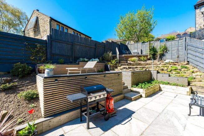 3 bed Detached for sale Image 8