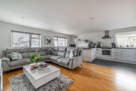 Annette Close, Harrow, HA3