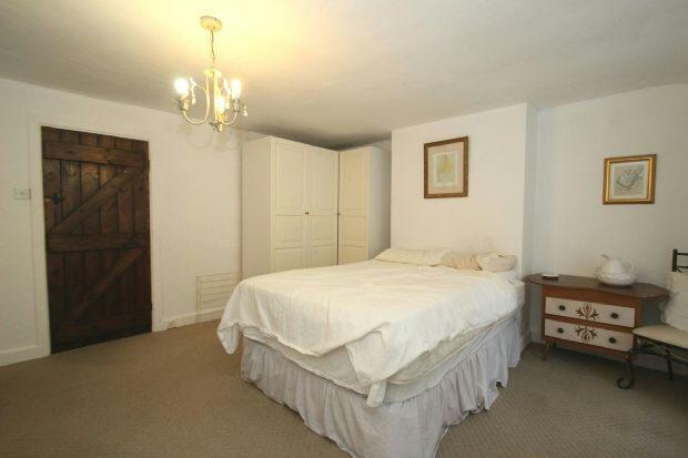 Bedroom 1 Aspect 2