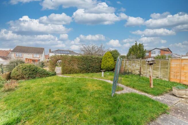 16 Wemberham Crescent 60.jpeg