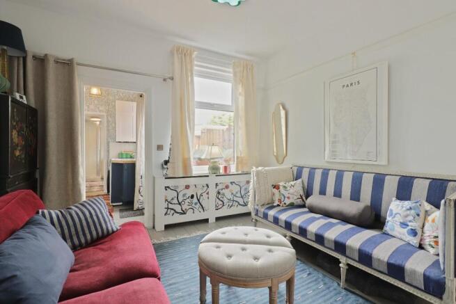 3 bed Terraced for sale Image 7