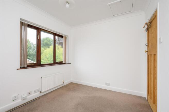 3 bed Semi-Detached for sale Image 11