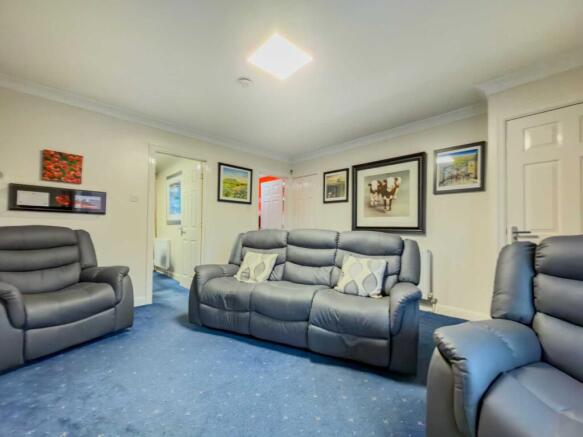 3 bed Detached for sale Image 8
