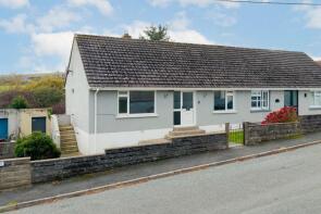 2, Furzey Crest, Newtown Road, Hook, Haverfordwest SA62 4NE