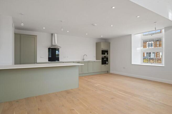 Kitchen/Living Area