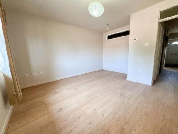 Lounge / Bedroom