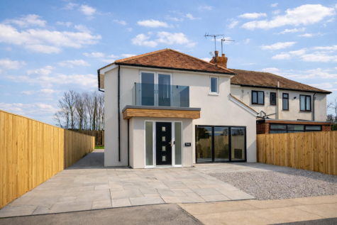 Harrogate Road, Alwoodley