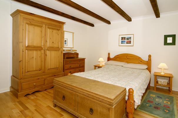 Cottage bedroom